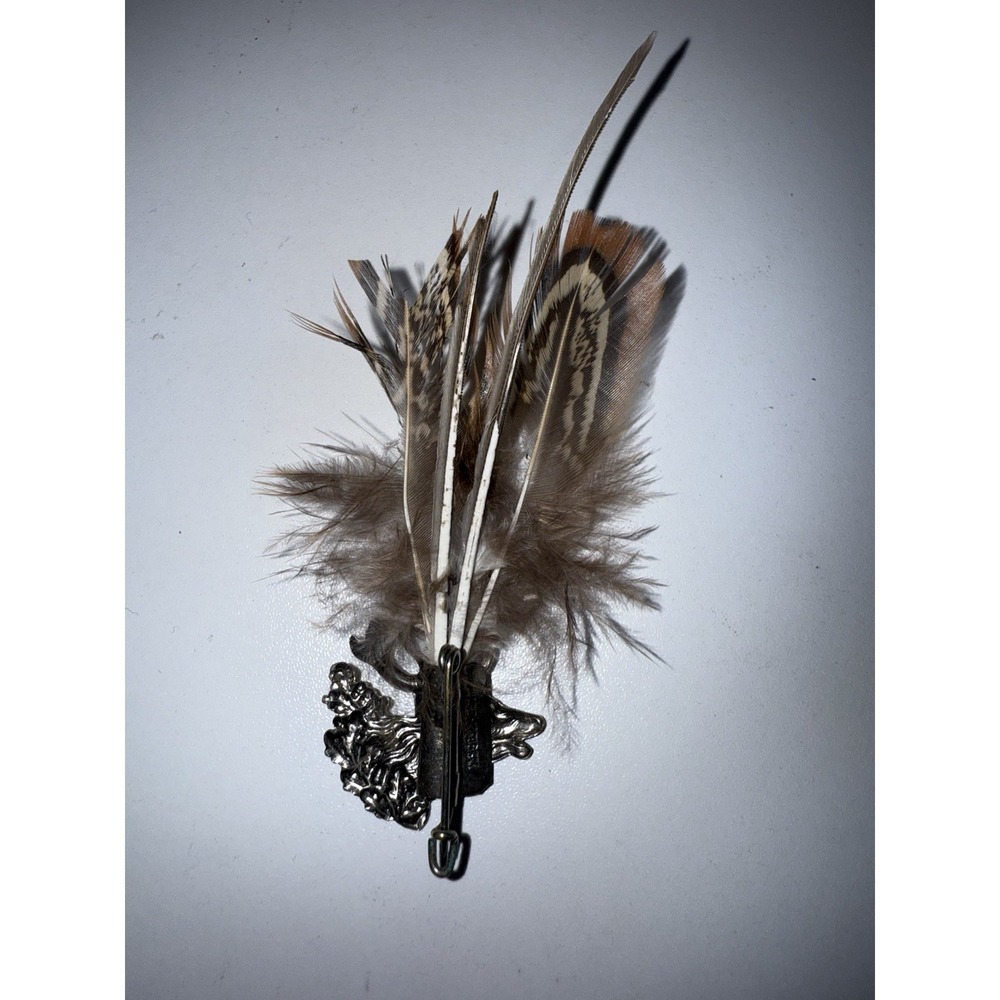 VTG FEATHER PLUME KILT PIN WITH DEER HEAD HALLMARKED ON THE BACK WESTERN NAVAJO - Picture 4 of 6